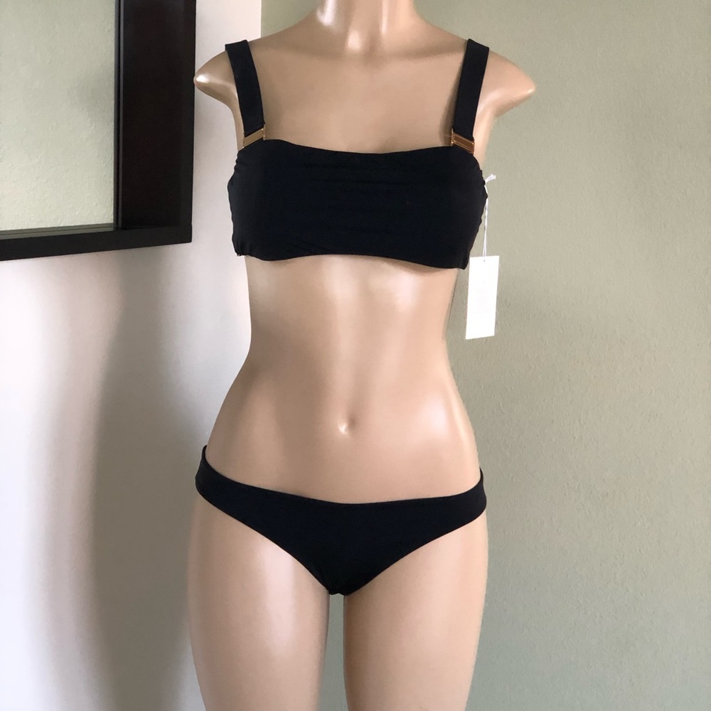AMAIO SWIM Bikini Top - Picture 2 of 4